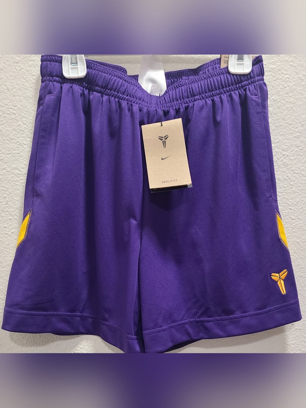 Nike Kobe Bryant Kids Purple Dri-FIT Basketball Shorts Medium